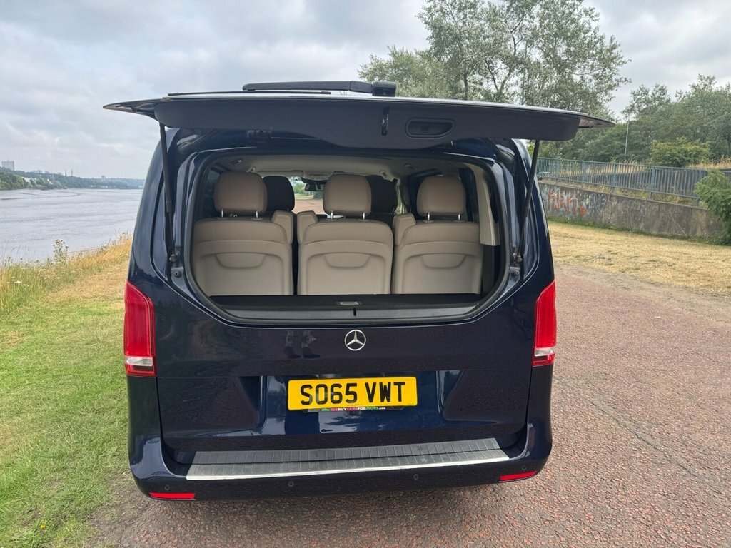Mercedes-Benz V Class Mpv #11