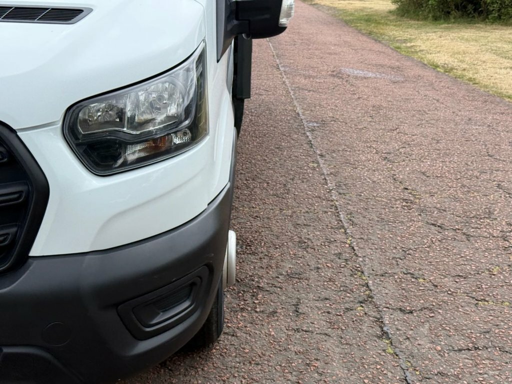 Ford Transit Custom 2.0 300 Base Pv L1 H1 104 Bhp White #31