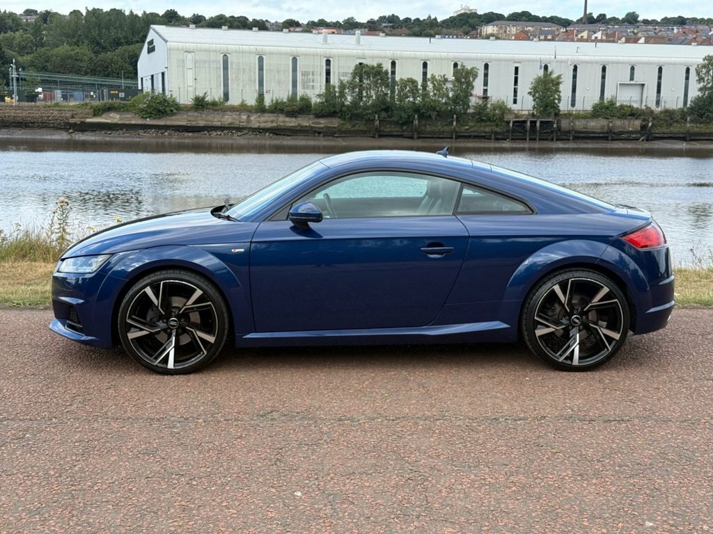 Audi TT Tfsi Quattro S Line Black Edition Black #31