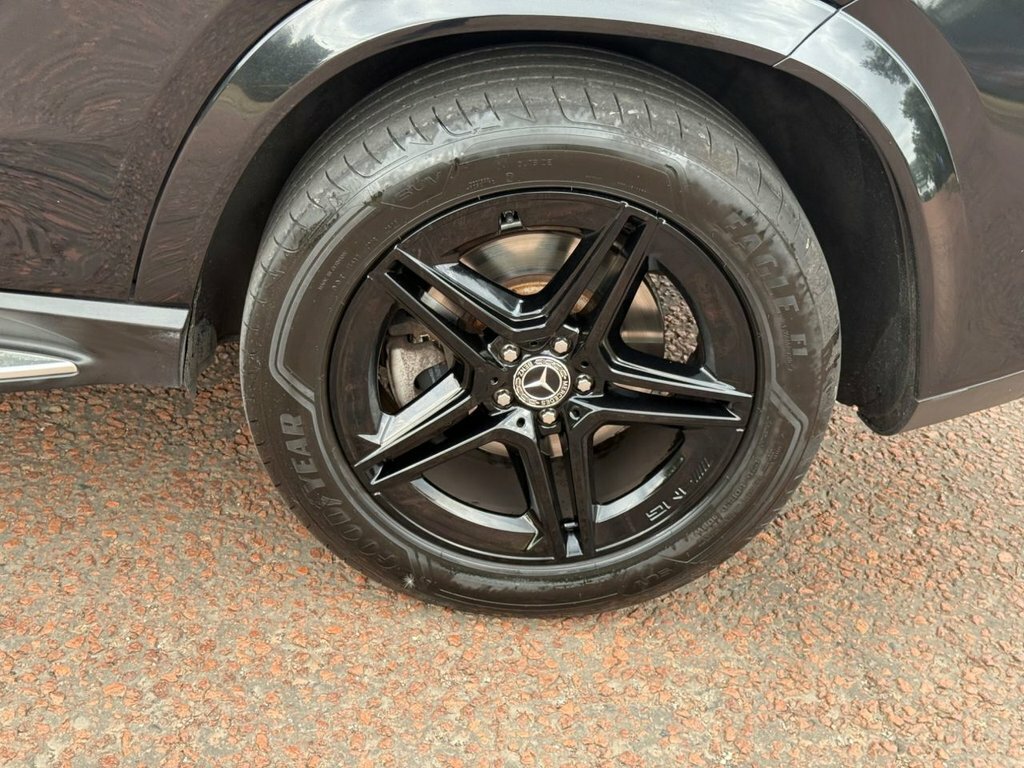 Mercedes-Benz GLE Class  Black #40
