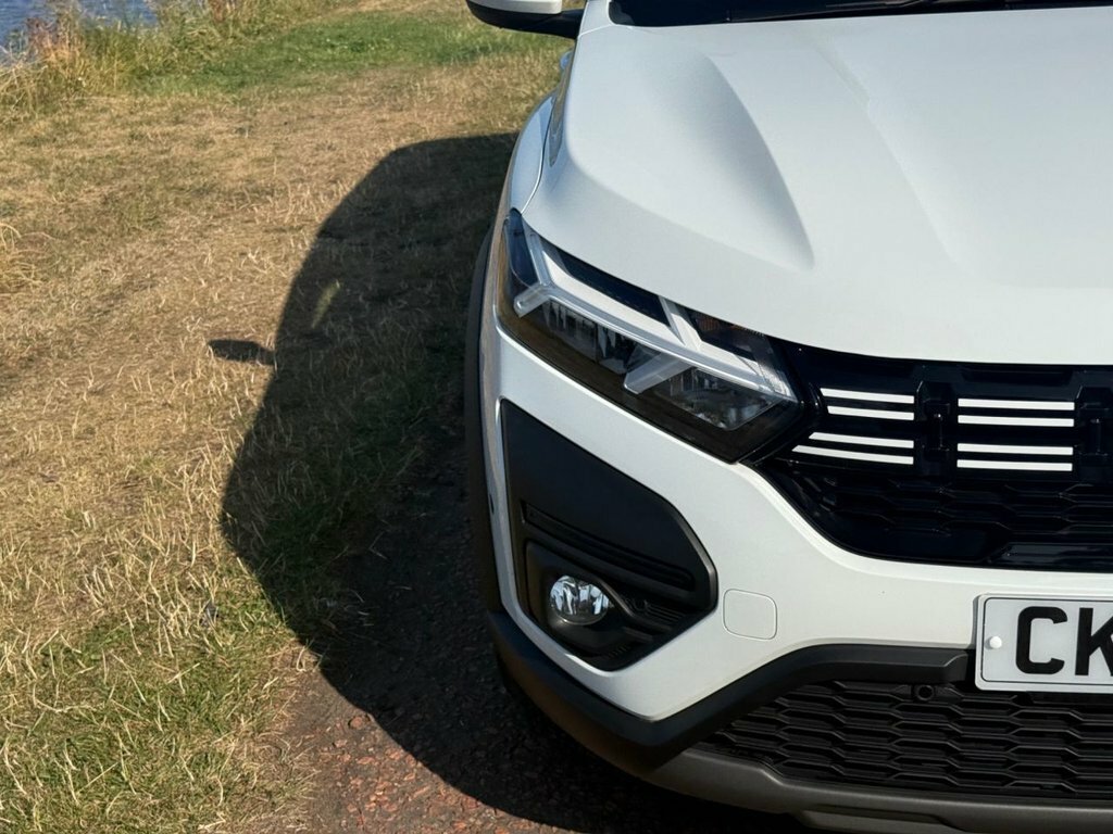 Dacia Jogger 1.6 Hev Extreme Estate Grey #35