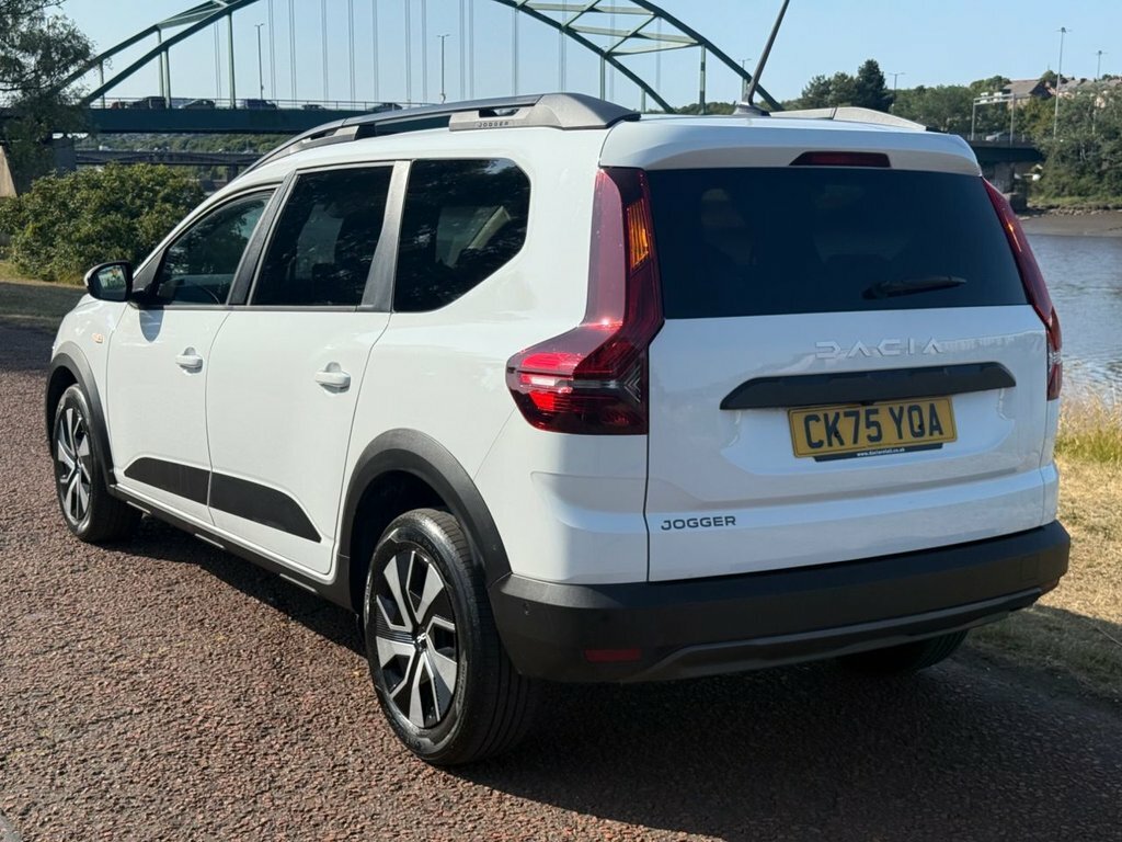 Dacia Jogger 1.6 Hev Extreme Estate Grey #31