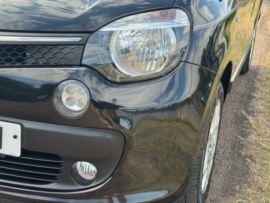 Renault Twingo 1L Dynamique Black #3