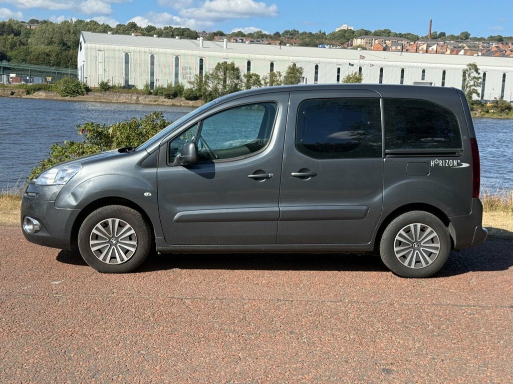 Peugeot Partner Tepee Tepee 1.6 Vti Tepee S Grey #27