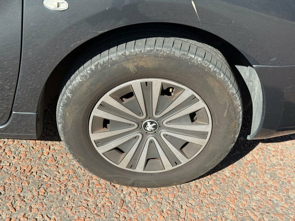 Peugeot Partner Tepee Tepee 1.6 Vti Tepee S Grey #9
