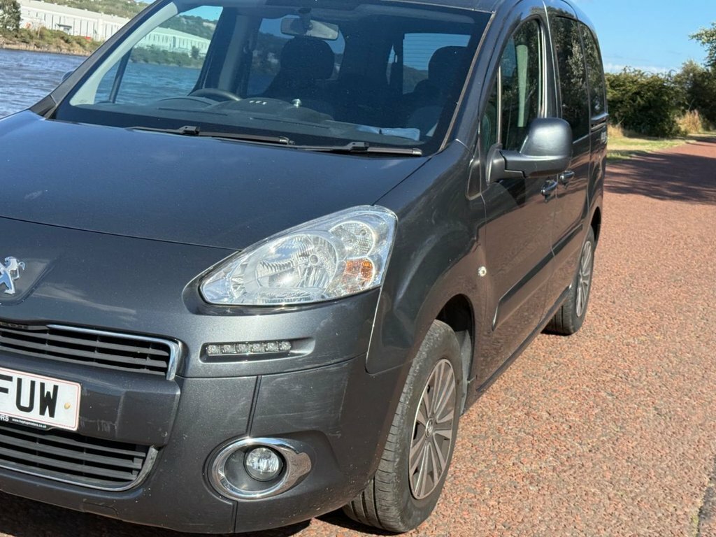 Peugeot Partner Tepee Tepee 1.6 Vti Tepee S Grey #32