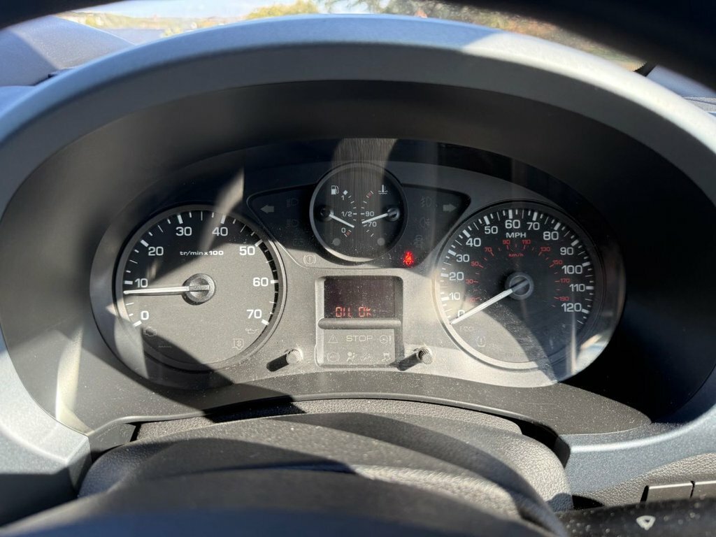 Peugeot Partner Tepee Tepee 1.6 Vti Tepee S Grey #17