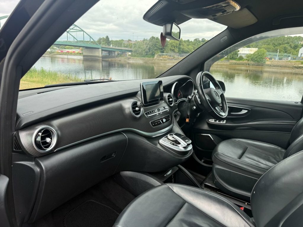 Mercedes-Benz V Class V250 Bluetec Sport Extra Long Silver #42