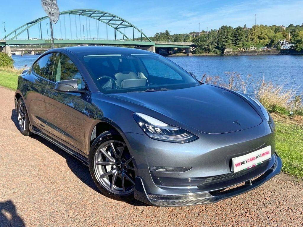 Tesla Model 3 Model 3 Standard-range Grey