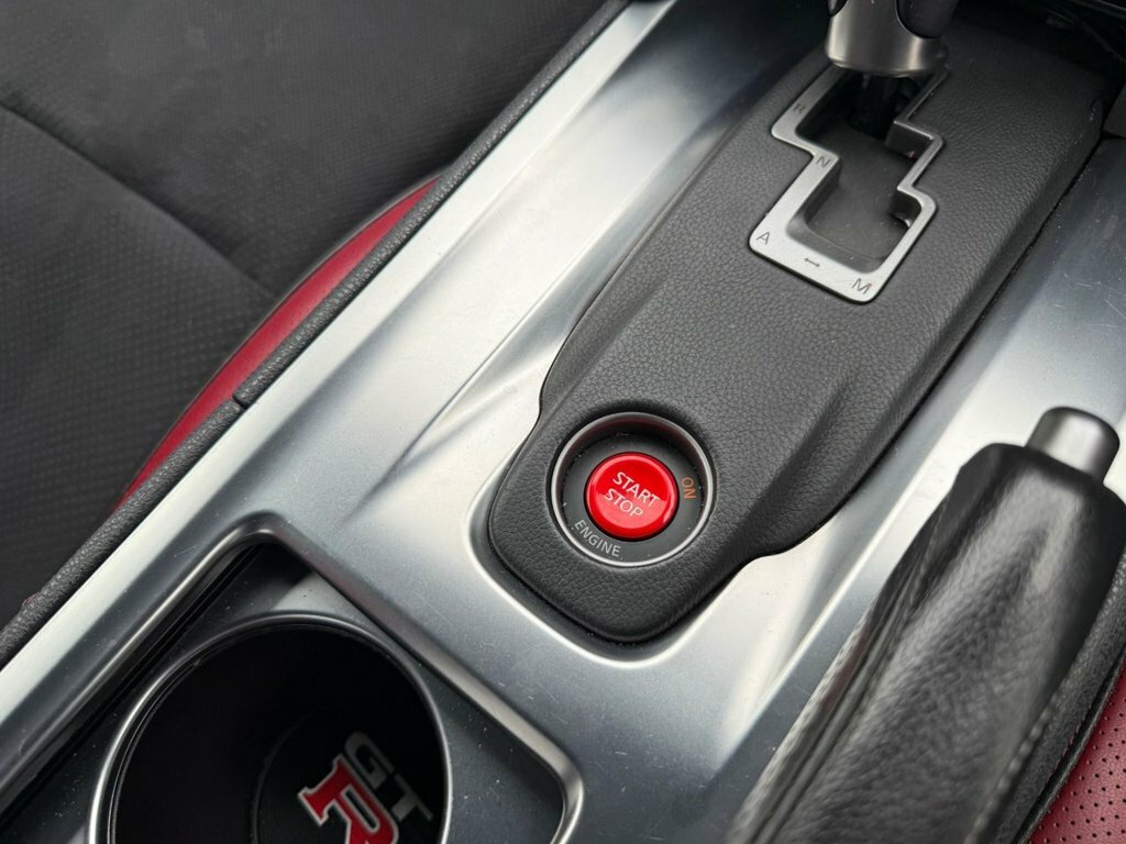 Nissan GT-R Black #22