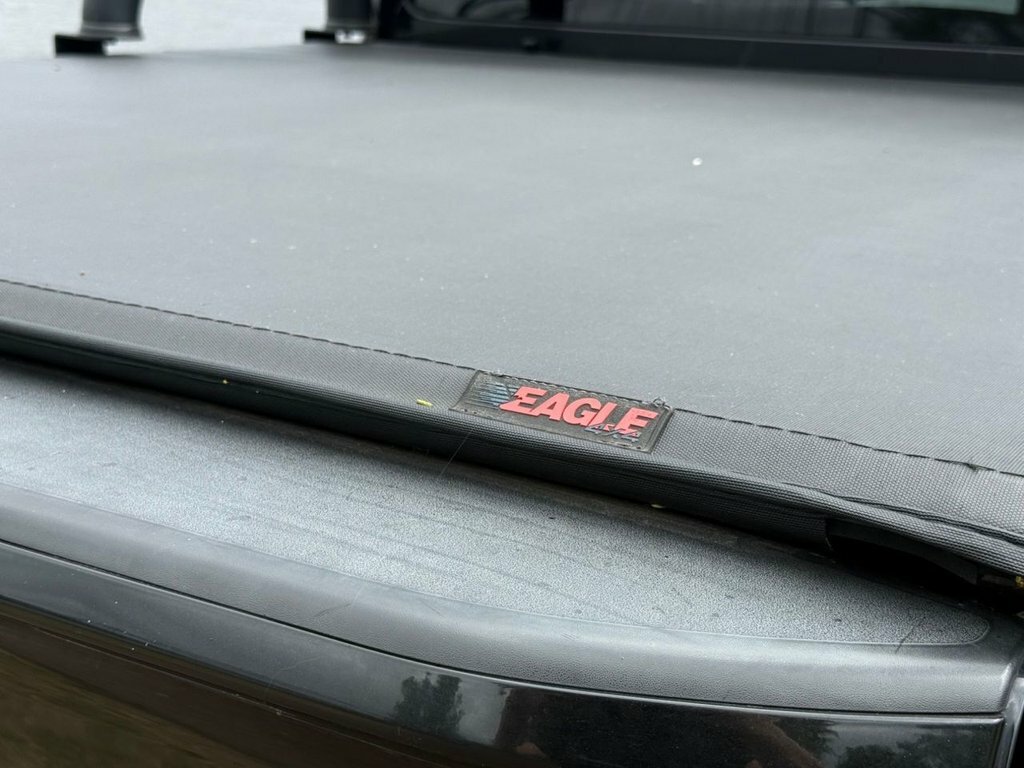 Nissan Navara Pickup Black #6
