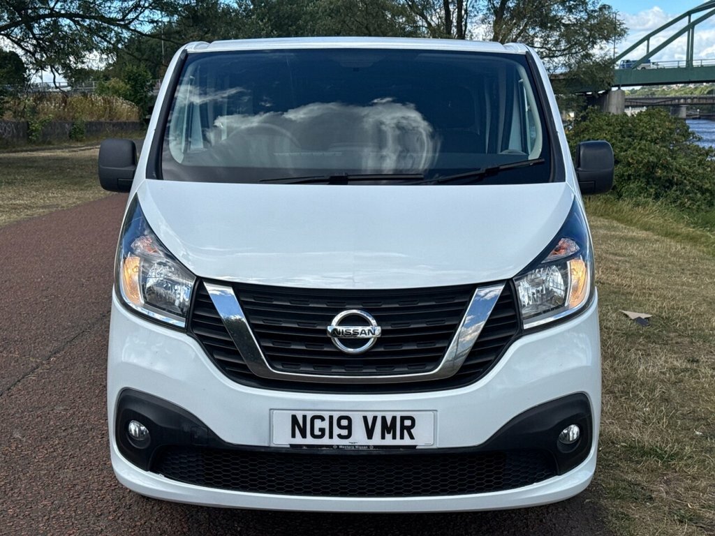 Nissan NV300 1.6L Acenta 6Dr White #2