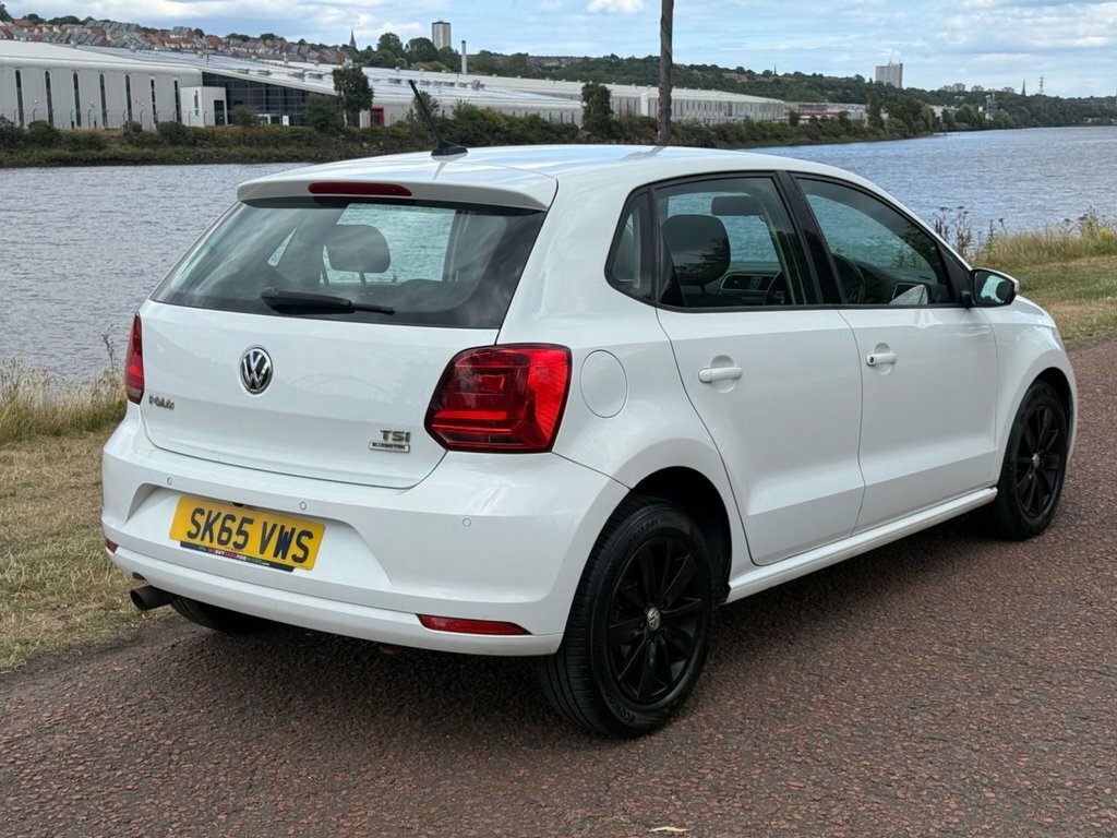 Volkswagen Polo 1.2L Se White #4