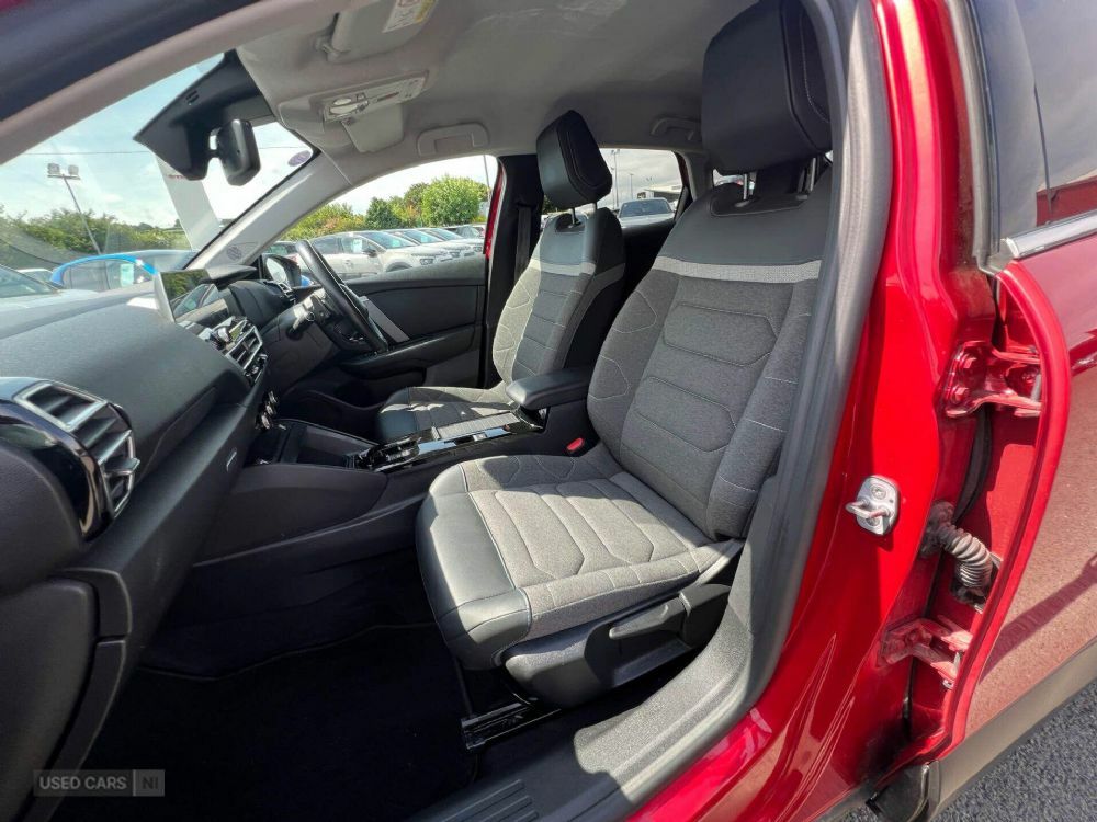 Citroen C4 1.2 Puretech Shine Eat8 Euro 6 S S PL71MWN Red #5