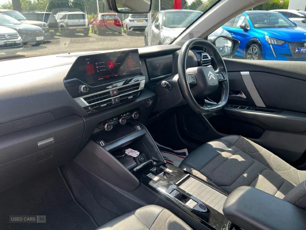 Citroen C4 1.2 Puretech Shine Eat8 Euro 6 S S PL71MWN Red #6