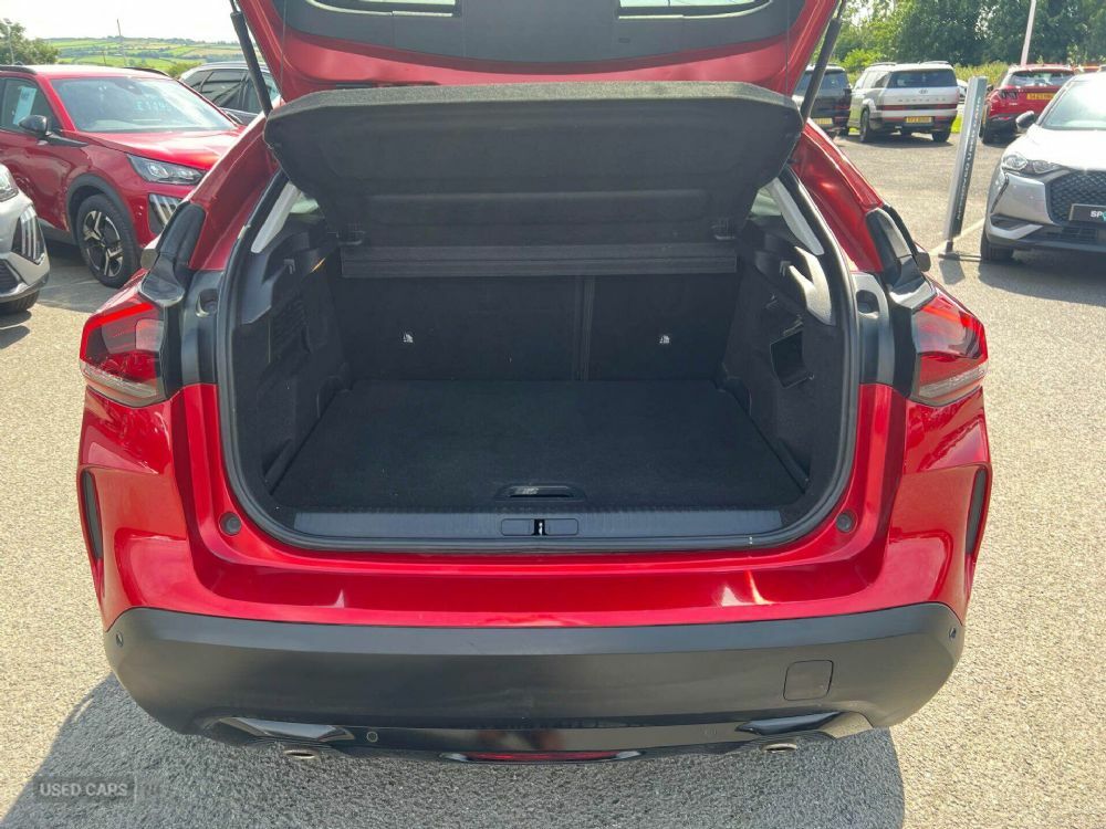 Citroen C4 1.2 Puretech Shine Eat8 Euro 6 S S Red