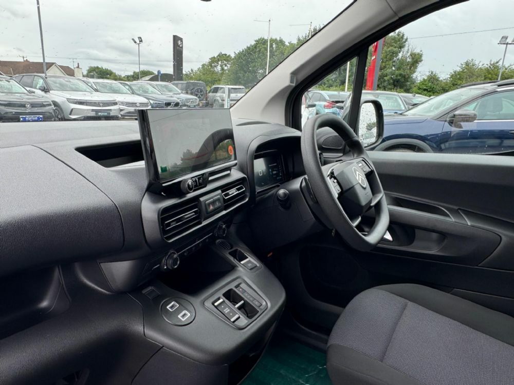 Citroen Berlingo 1.5Driver XL A8 Lwb Euro 6 S S 6Dr DYZ9736 Black #5