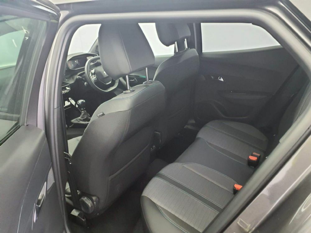 Peugeot 2008 1.2 Puretech Allure Premium Euro 6 S S Grey #6
