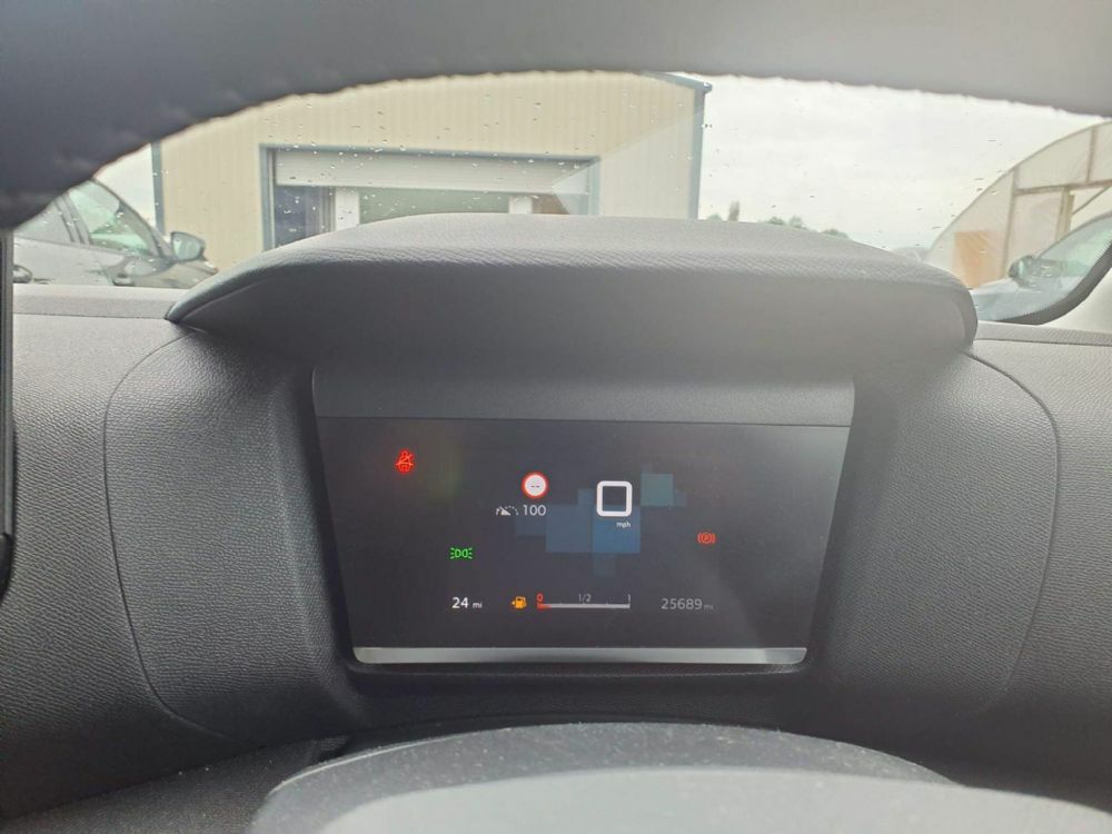 Citroen C4 C4 Shine Puretech Ss Red #10