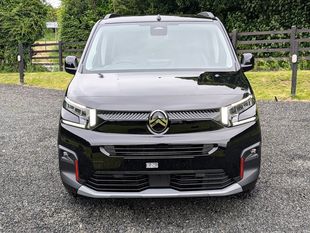 Citroen Berlingo Multispace 1.5Bhdi 130Hp Max Black #2