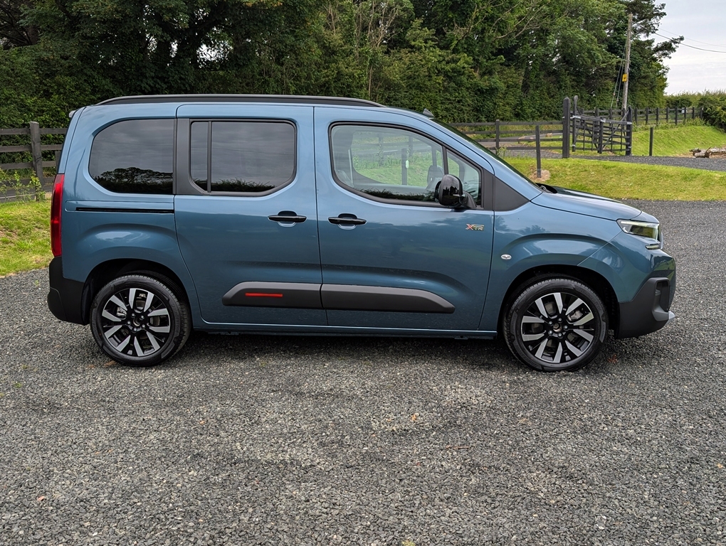 Citroen Berlingo Multispace 1.5Bhdi 130Hp Max Blue #3
