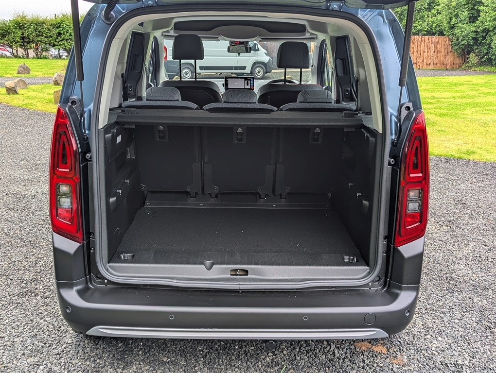 Citroen Berlingo Multispace 1.5Bhdi 130Hp Max Blue #5