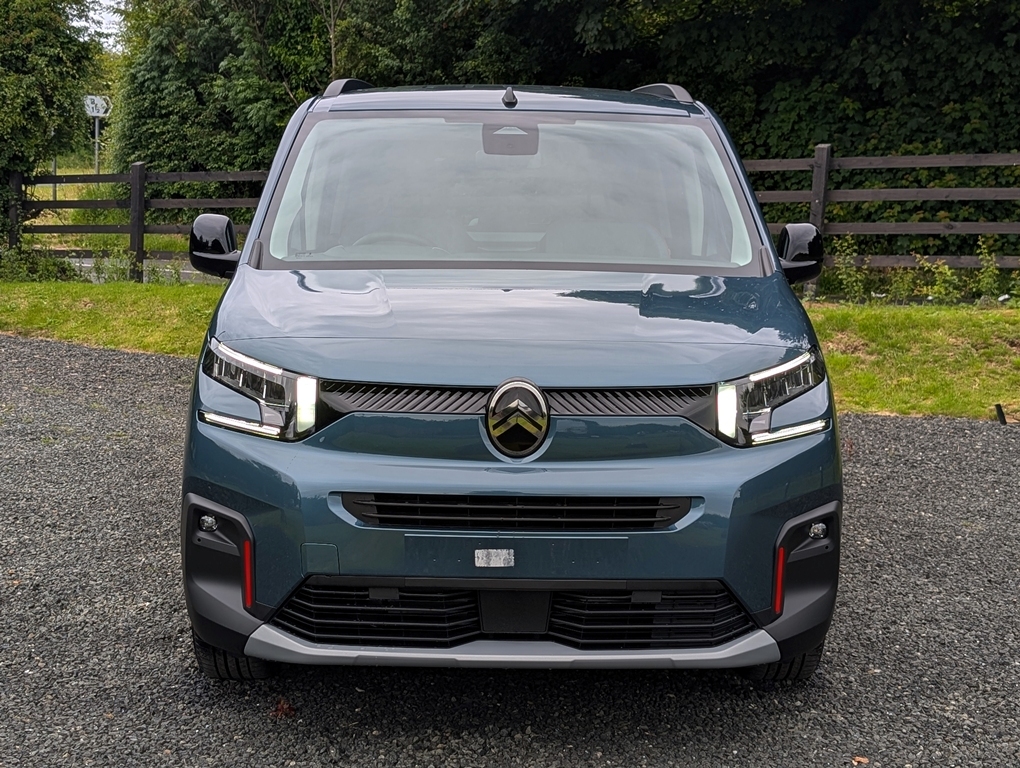 Citroen Berlingo Multispace 1.5Bhdi 130Hp Max Blue #2