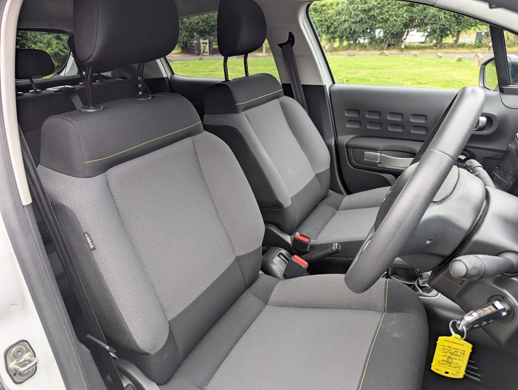 Citroen C3 1.2 83Hp C-series Edition SM72HNV White #4