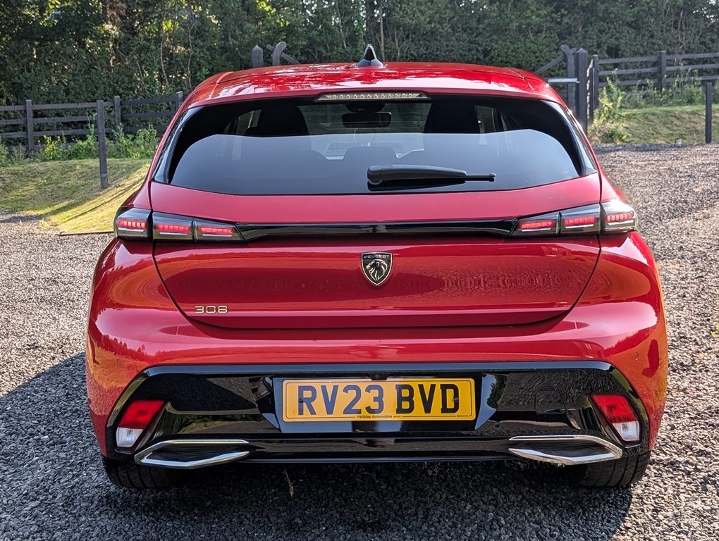 Peugeot 308 1.2 130Hp Allure Premium Red #5