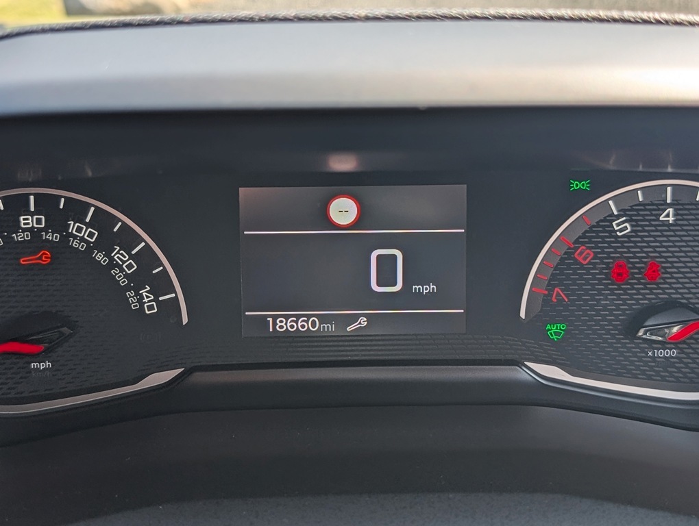 Peugeot 2008 1.2 100Hp Active Premium Grey #4