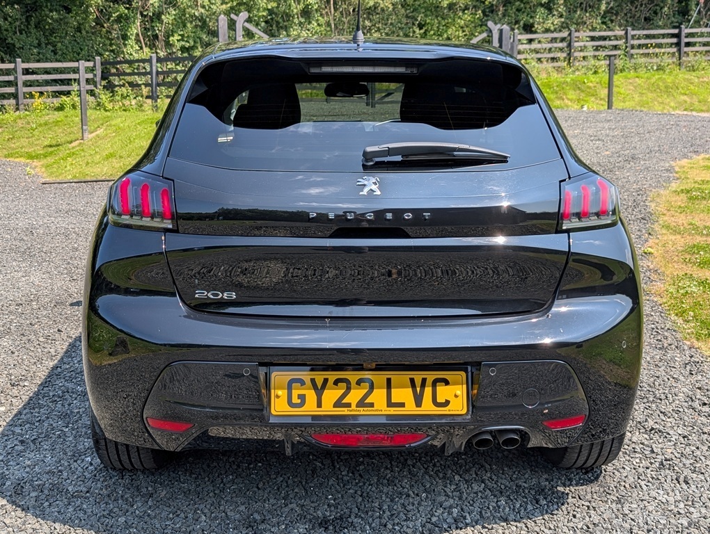 Peugeot 208 1.2 130Hp Allure Premium Black #5