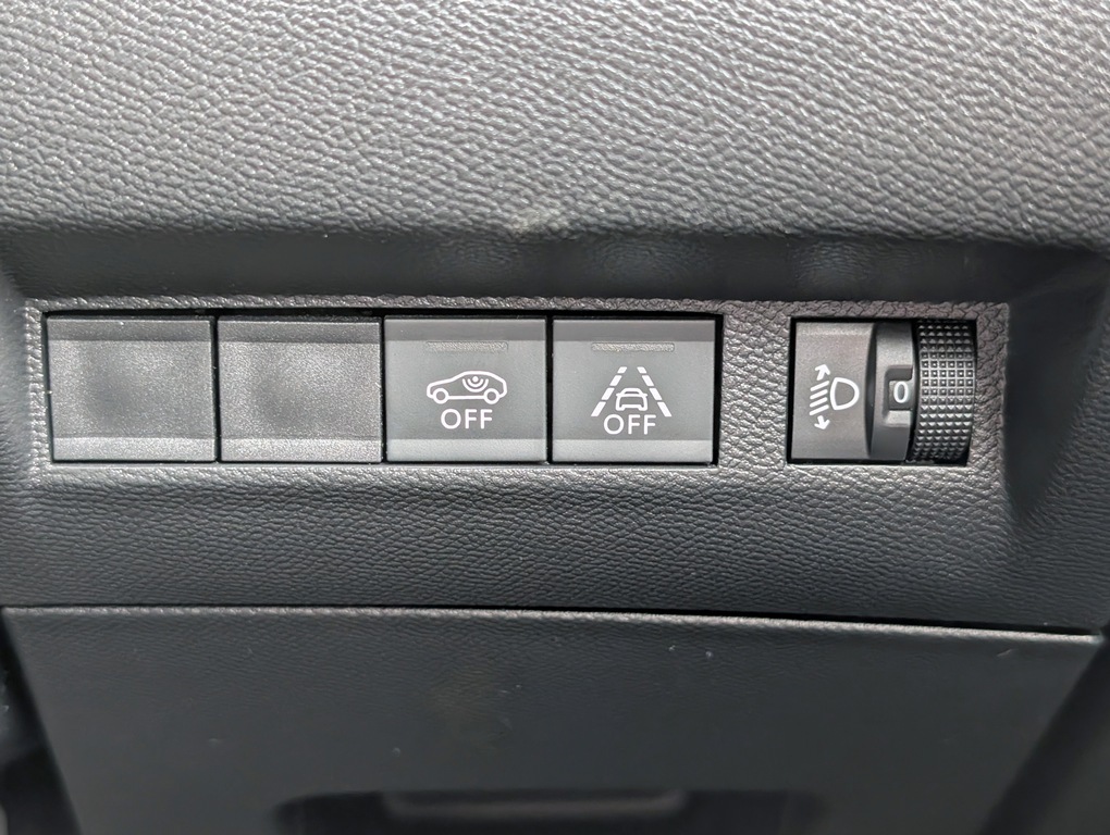 Peugeot 2008 2008 Allure Premium Puretech Ss Red #26