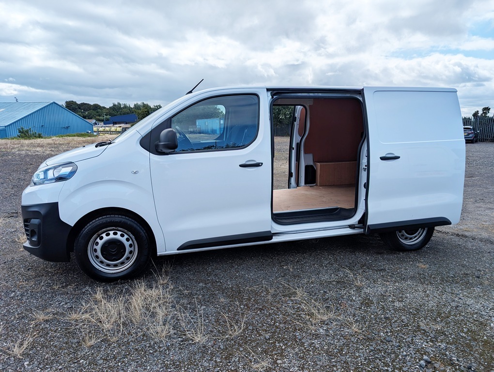 Citroen Dispatch 1400Driver Edition XL Lwb 2.0 Blue Hdi 145Ps Add Blue #9