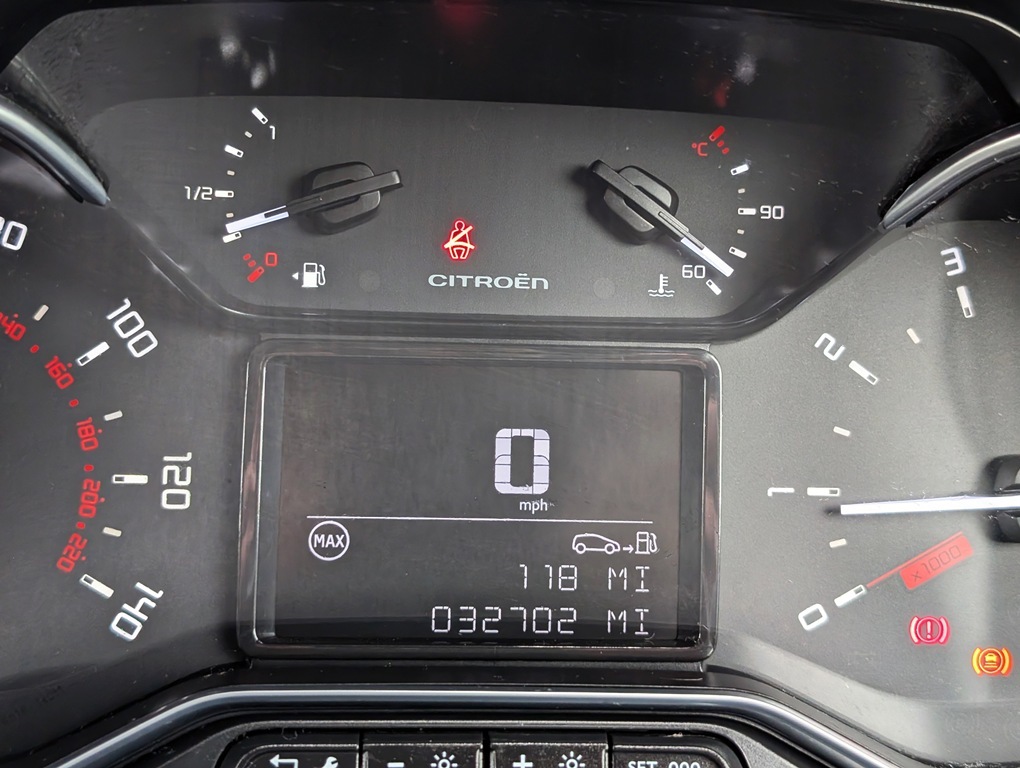 Citroen C3 1.5Bhdi 100Hp Flair Plus Beige #3