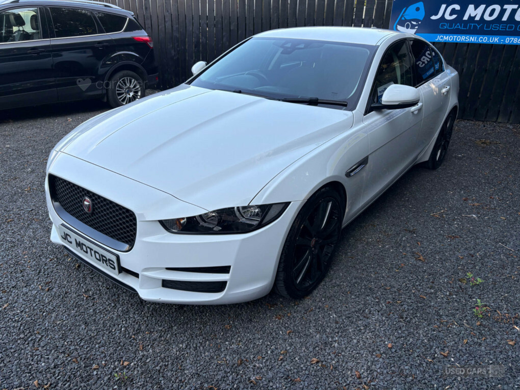 Jaguar XE 2.0D Se #4