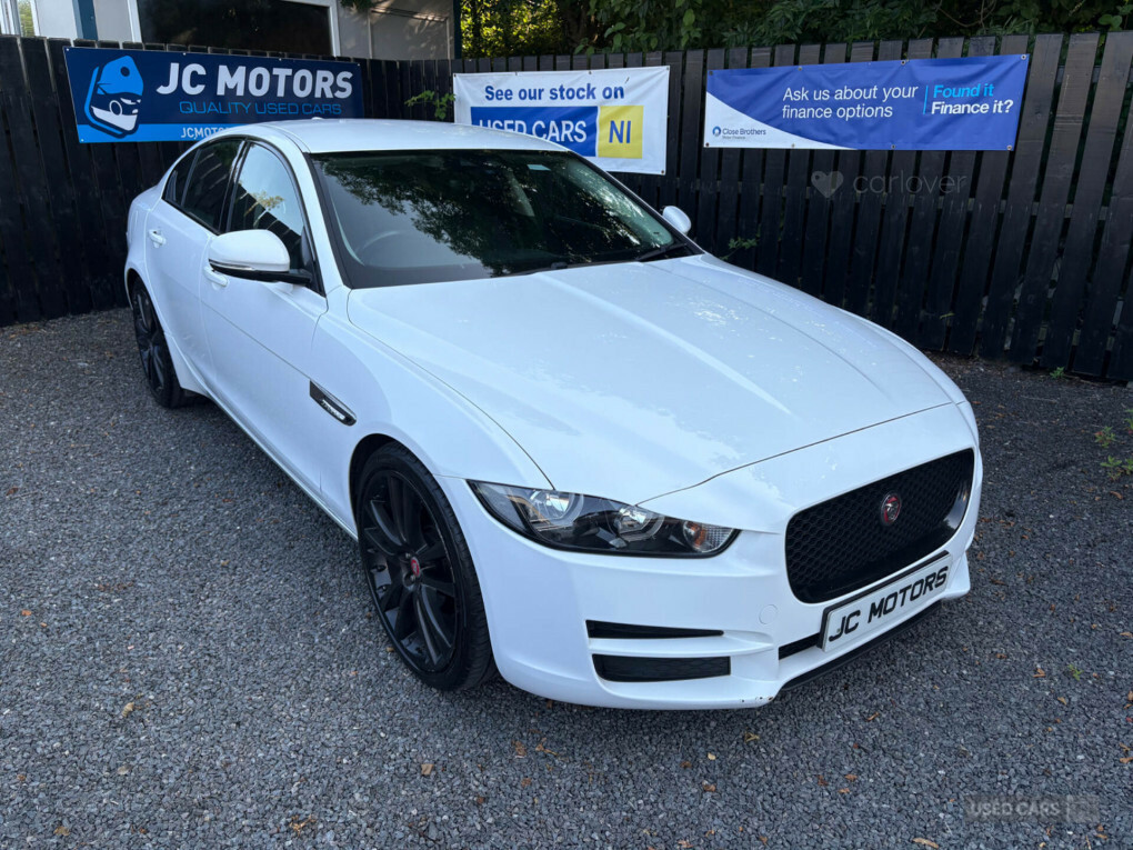 Jaguar XE 2.0D Se