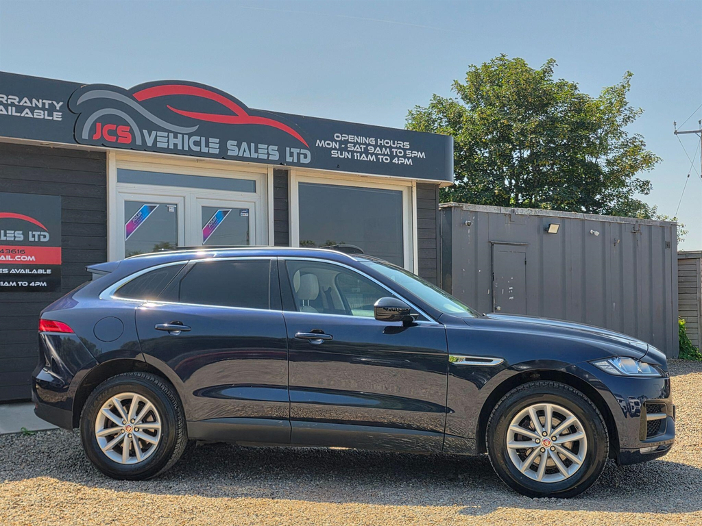 Jaguar F-Pace 2.0 D180 Prestige Euro 6 Ss AK67AVC #3