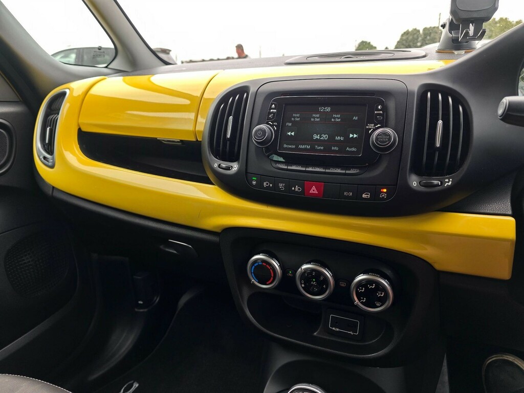 Fiat 500L Multijet Trekking 5-Door White #27
