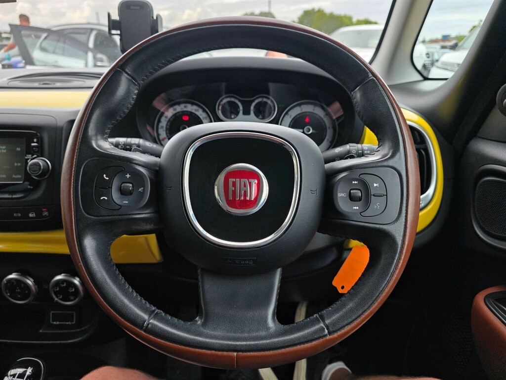 Fiat 500L Multijet Trekking 5-Door White #33