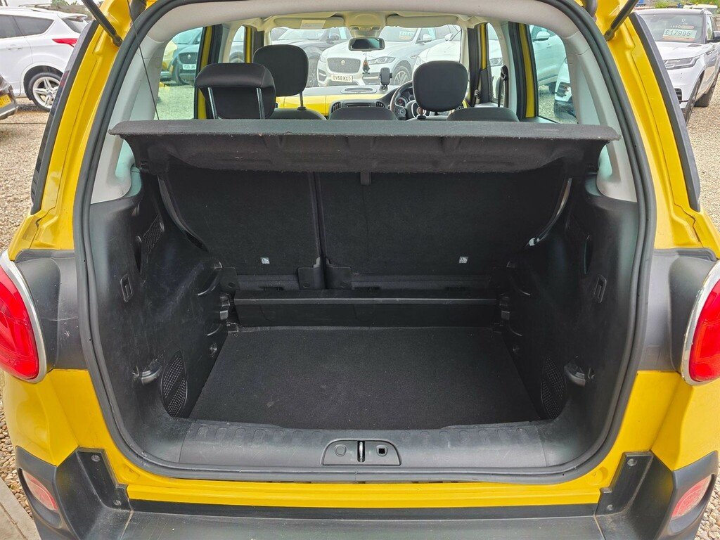 Fiat 500L Multijet Trekking 5-Door White #18