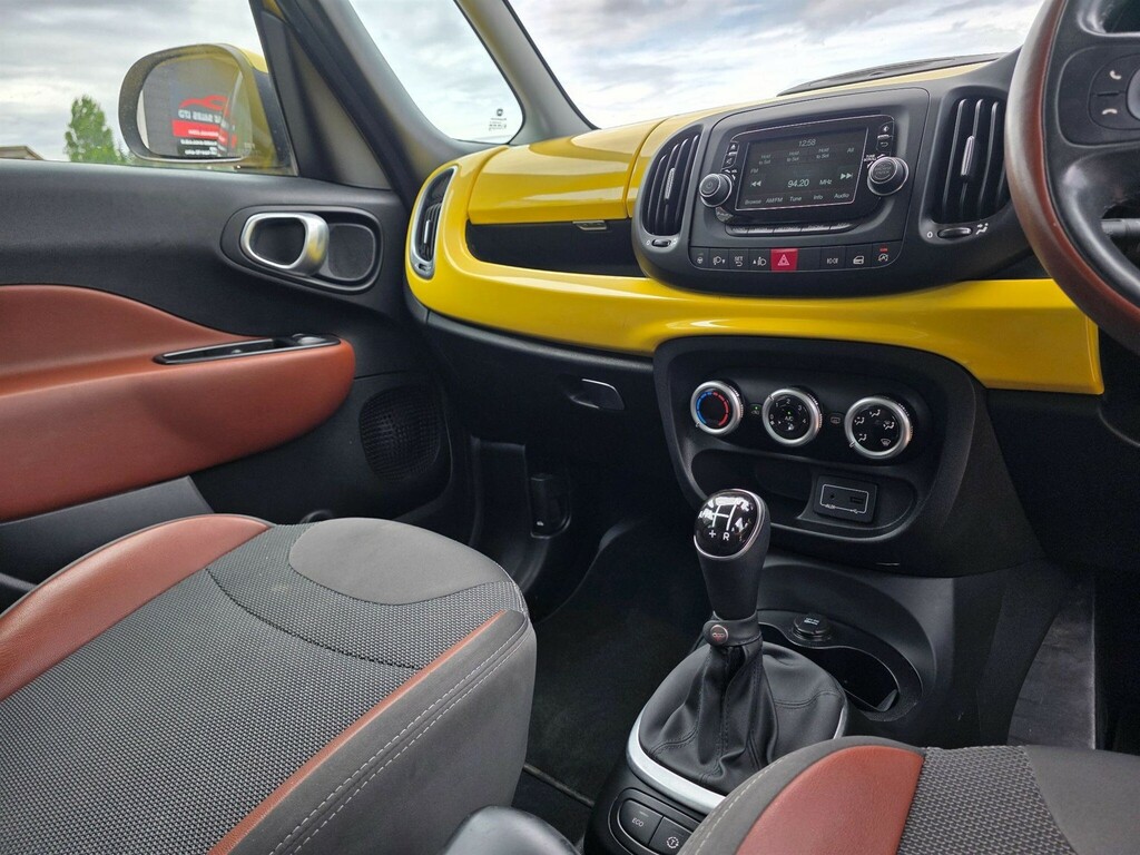 Fiat 500L Multijet Trekking 5-Door White #23