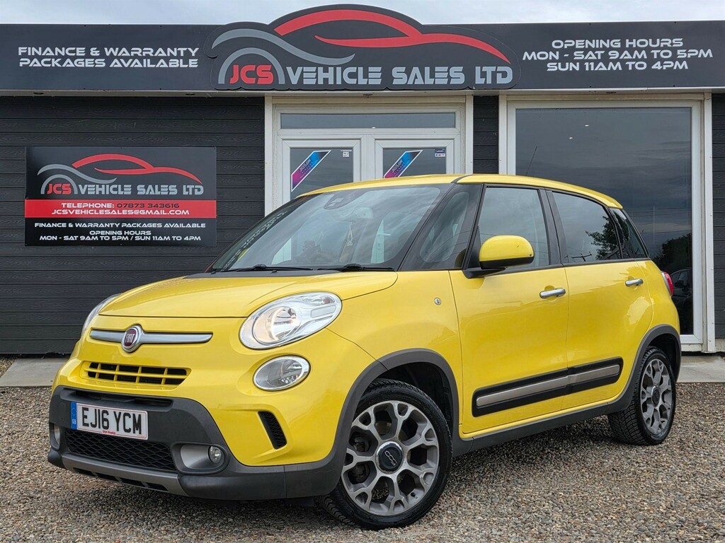 Fiat 500L Multijet Trekking 5-Door White #13