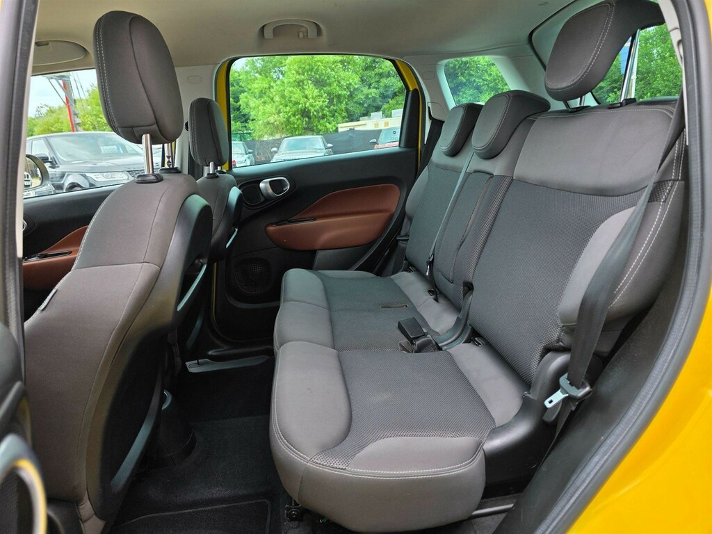 Fiat 500L Multijet Trekking 5-Door White #19