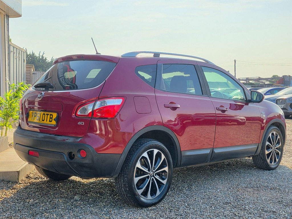 Nissan Qashqai 1.5 Dci N-tec 2Wd Euro 5 Red #6