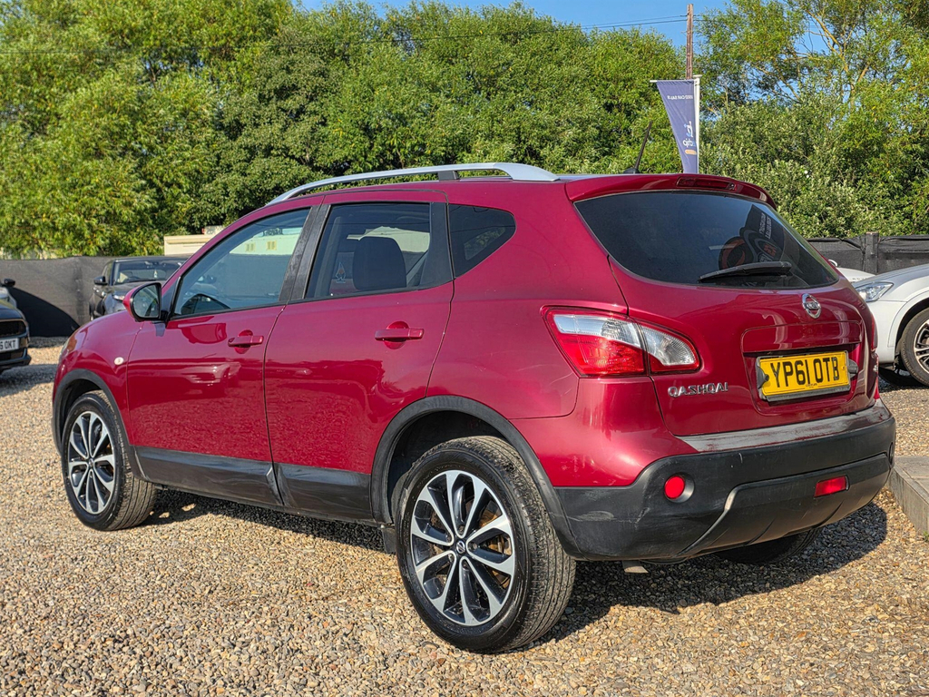 Nissan Qashqai 1.5 Dci N-tec 2Wd Euro 5 Red #8