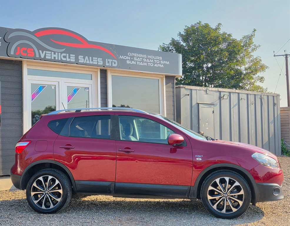 Nissan Qashqai 1.5 Dci N-tec 2Wd Euro 5 Red #3
