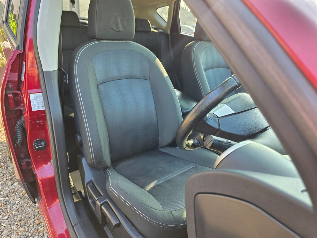 Nissan Qashqai 1.5 Dci N-tec 2Wd Euro 5 Red #16
