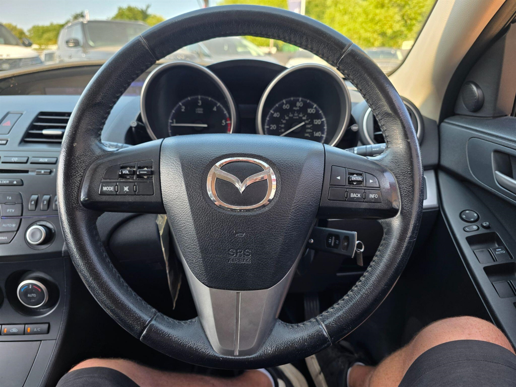 Mazda 3 Ts White #31