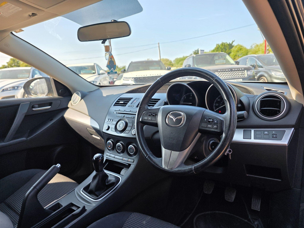 Mazda 3 Ts White #15