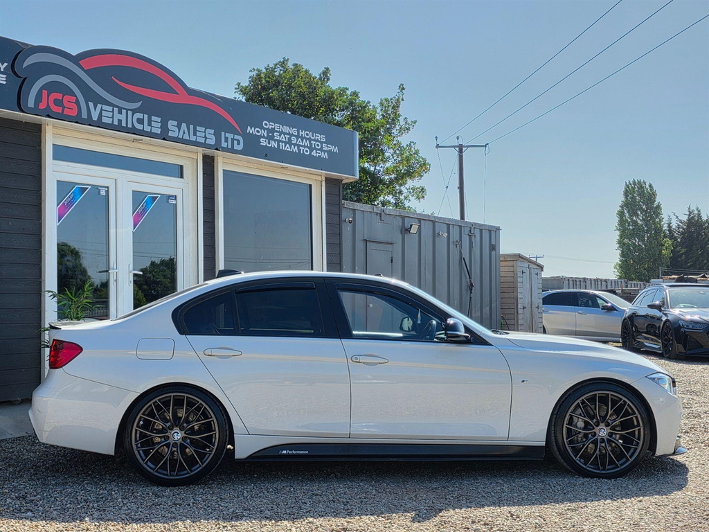 BMW 3 Series 3.0 M Sport Xdrive Euro 6 Ss YB64FOD #4